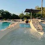 بيت للعطل Masseria Piatone